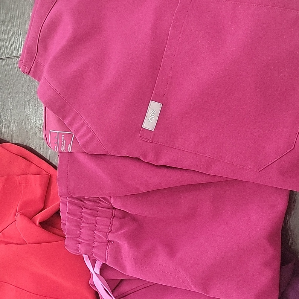 Womens scrub set